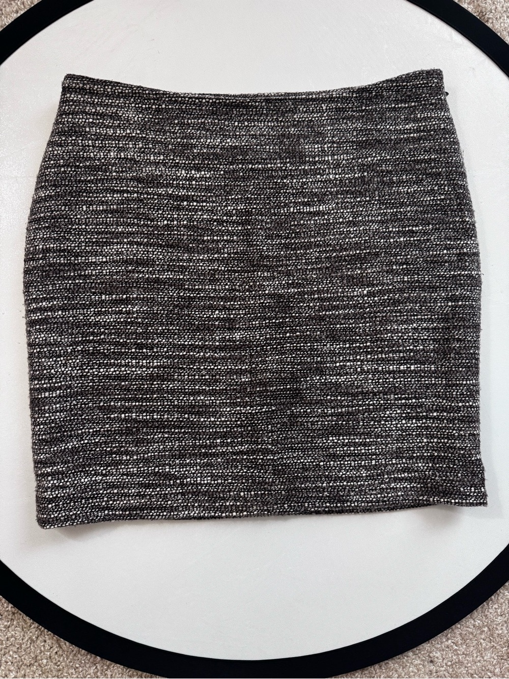 Ann Taylor 8P Bouclé Tweed Mini Zippered Pencil Skirt Black White Gray